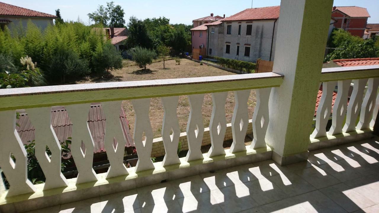 Holiday Home Matosevic ميدولين المظهر الخارجي الصورة